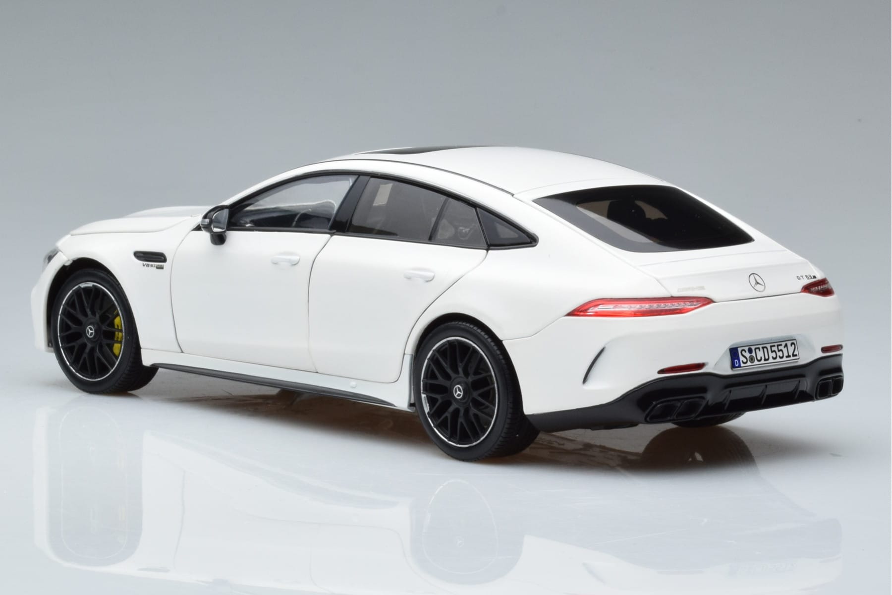 Mercedes AMG GT 63 S X290 White Norev 1:18 183445 Diecast - image 6 of 7