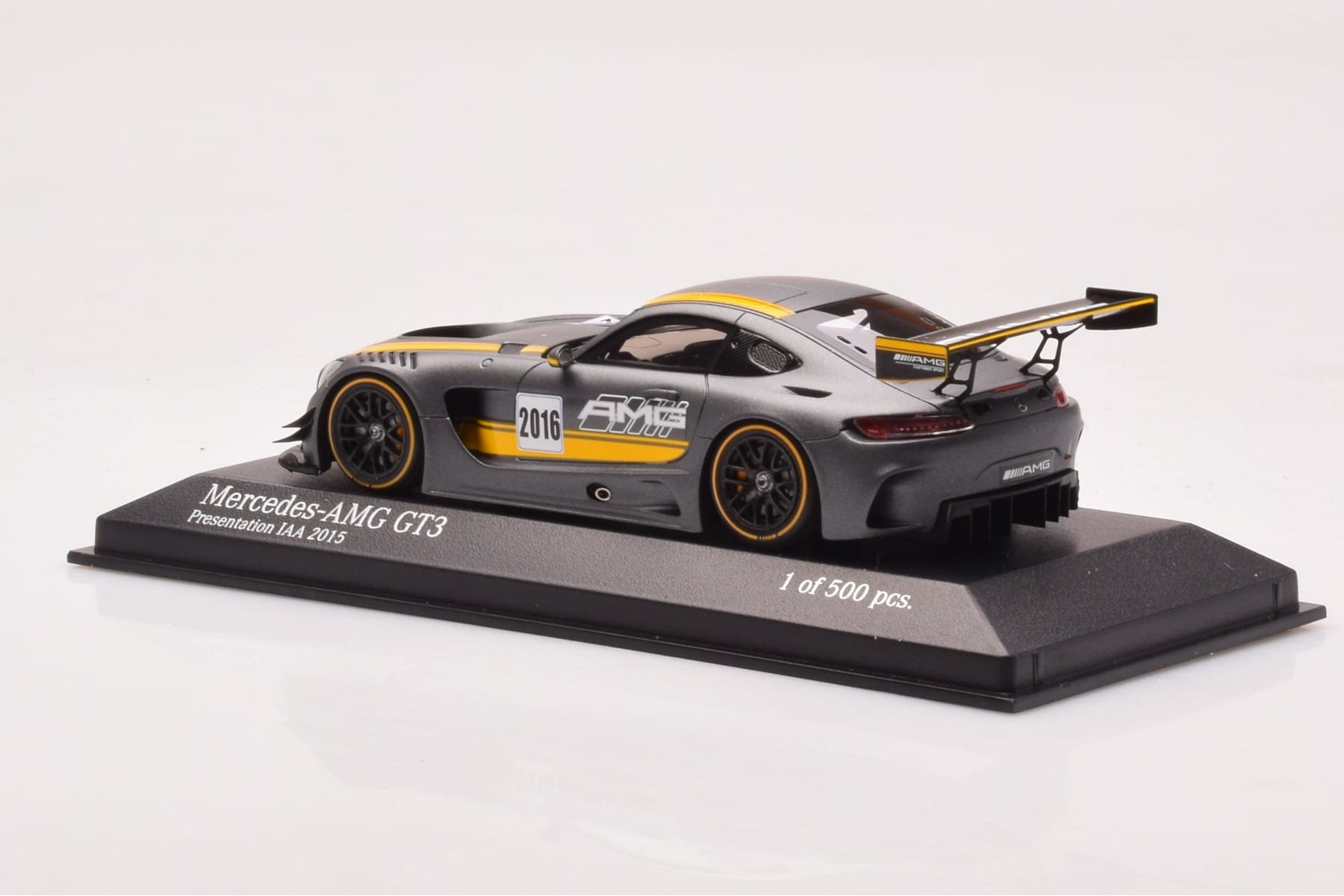 Mercedes AMG GT3 Presentation IAA 2015 Minichamps 1:43 437163096 Diecast - image 3 of 4