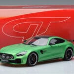 Mercedes AMG GT R Green GT Spirit 1:18 GT179 Resin - image 6 of 6