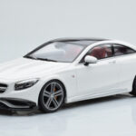 Mercedes Brabus 900 S-Class C222 Coupe Polar White GT Spirit 1:18 GT747 Resin