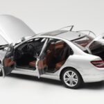 Mercedes C-Class W204 Avantgarde Silver AUTOart 1:18 B66962368 Diecast - image 5 of 8