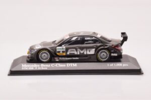 Mercedes C-Class W204 DTM Team AMG Mercedes #4 P. di Resta DTM 2008 Minichamps 1:43 400083804 Diecast