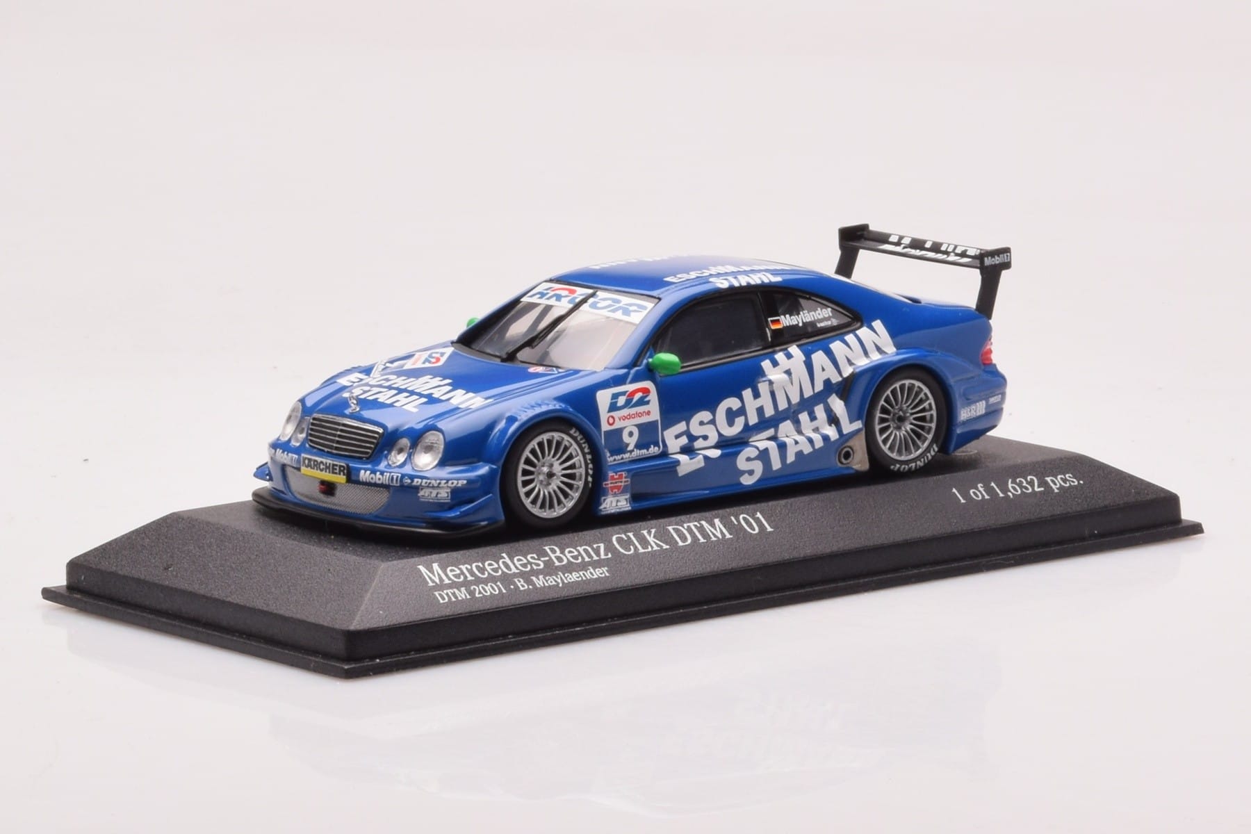 Mercedes CLK DTM Team Manthey #9 B. Maylander DTM 2001 Minichamps 1:43 400013109 Diecast - image 2 of 4