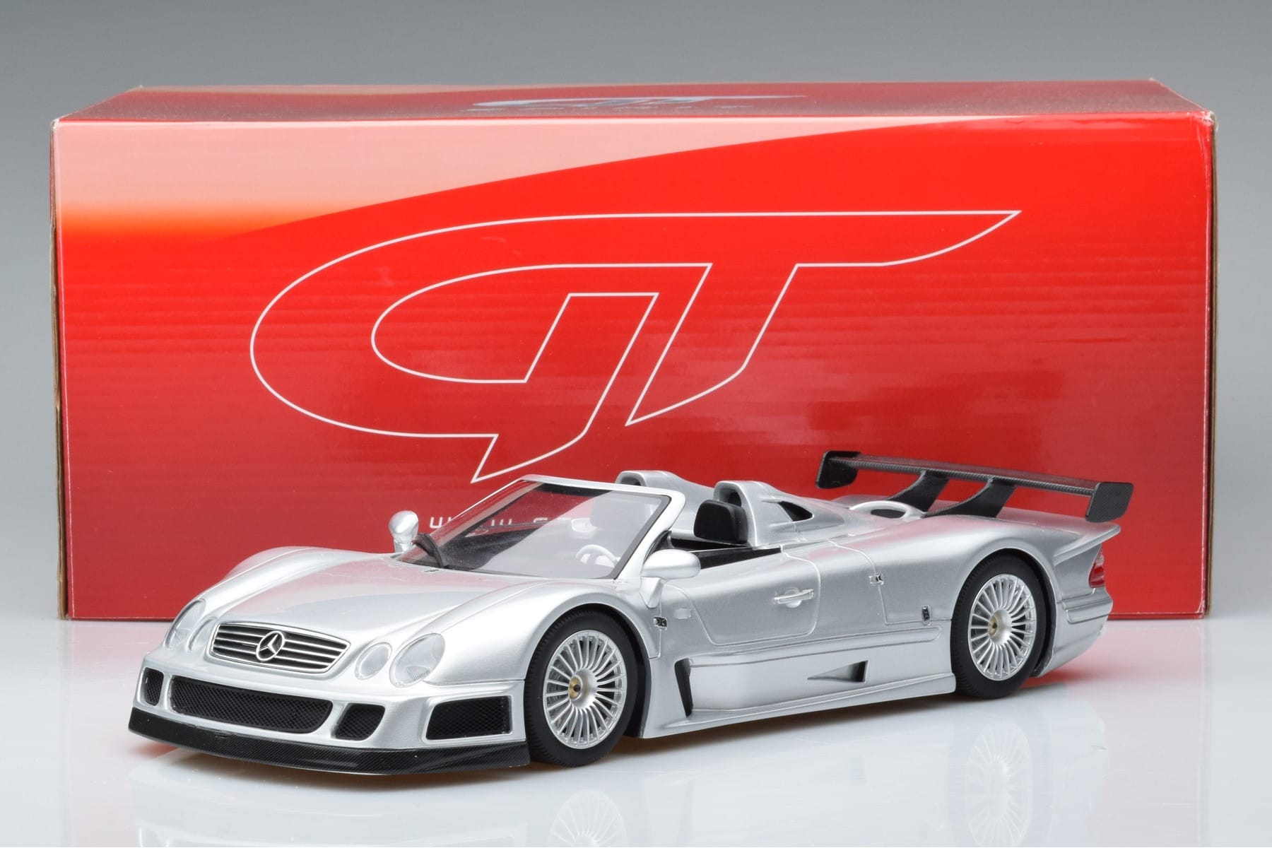 Mercedes CLK GTR Roadster Silver GT Spirit 1:18 GT155 Resin - image 6 of 6