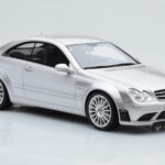 Mercedes CLK63 AMG C209 Coupe Silver Otto 1:18 OT227 Resin - image 4 of 6