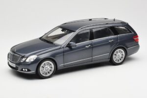 Mercedes E-Class S212 T-Model Tenorit Gray Metallic Minichamps 1:18 B66962447 Diecast