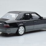 Mercedes E60 AMG W124 Black Otto 1:18 OT131 Resin - image 2 of 6