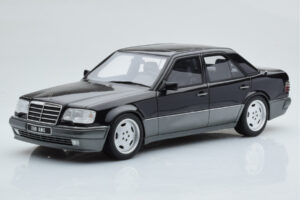 Mercedes E60 AMG W124 Black Otto 1:18 OT131 Resin