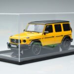 Mercedes AMG G63 W463 Yellow MotorHelix 1:18 MH018 Y Resin - image 6 of 7