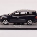 Mercedes GL X164 Tanzanite Blue Minichamps 1:43 B66962228 Diecast