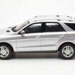 Mercedes M-Class W166 Iridium Silver Metallic Minichamps 1:18 B66960064 Diecast - image 4 of 8