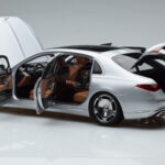 Mercedes Maybach S600 W222 V12 Biturbo Hightech Silver Almost Real 1:18 820118 Diecast - image 8 of 12