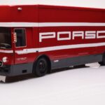 Mercedes O317 Porsche Transporter Red CMR 1:18 CMR149 Diecast