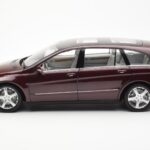 Mercedes R-Class W251 Red Metallic Minichamps 1:18 150034602 Diecast - image 4 of 8