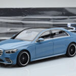 Mercedes S-Class W223 Vintage Blue Norev 1:18 B66960828 Diecast - image 7 of 7