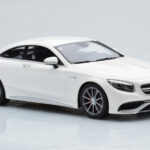 Mercedes AMG S63 C217 Coupe White GT Spirit 1:18 B66960372 Resin - image 4 of 6