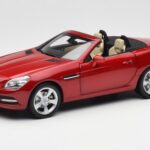 Mercedes SLK R172 Designo Zircon Red Minichamps 1:18 B66960513 Diecast