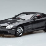Mercedes SLR McLaren Black CMC 1:18 M-045F Diecast