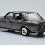 Mercedes W123 AMG 280 Grey Otto 1:18 OT750 Resin - image 5 of 6