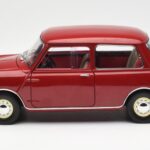 Morris Mini Minor Red Kyosho 1:18 08964R Diecast - image 4 of 8