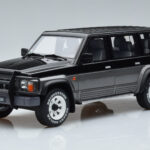 Nissan Patrol GR Y60 Gray Otto 1:18 OT993 Resin