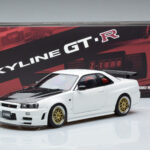 Nissan Skyline GT-R R34 Nismo Z-Tune White MotorHelix 1:18 M83407 Diecast - image 11 of 11
