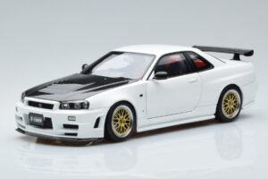 Nissan Skyline GT-R R34 Nismo Z-Tune White MotorHelix 1:18 M83407 Diecast