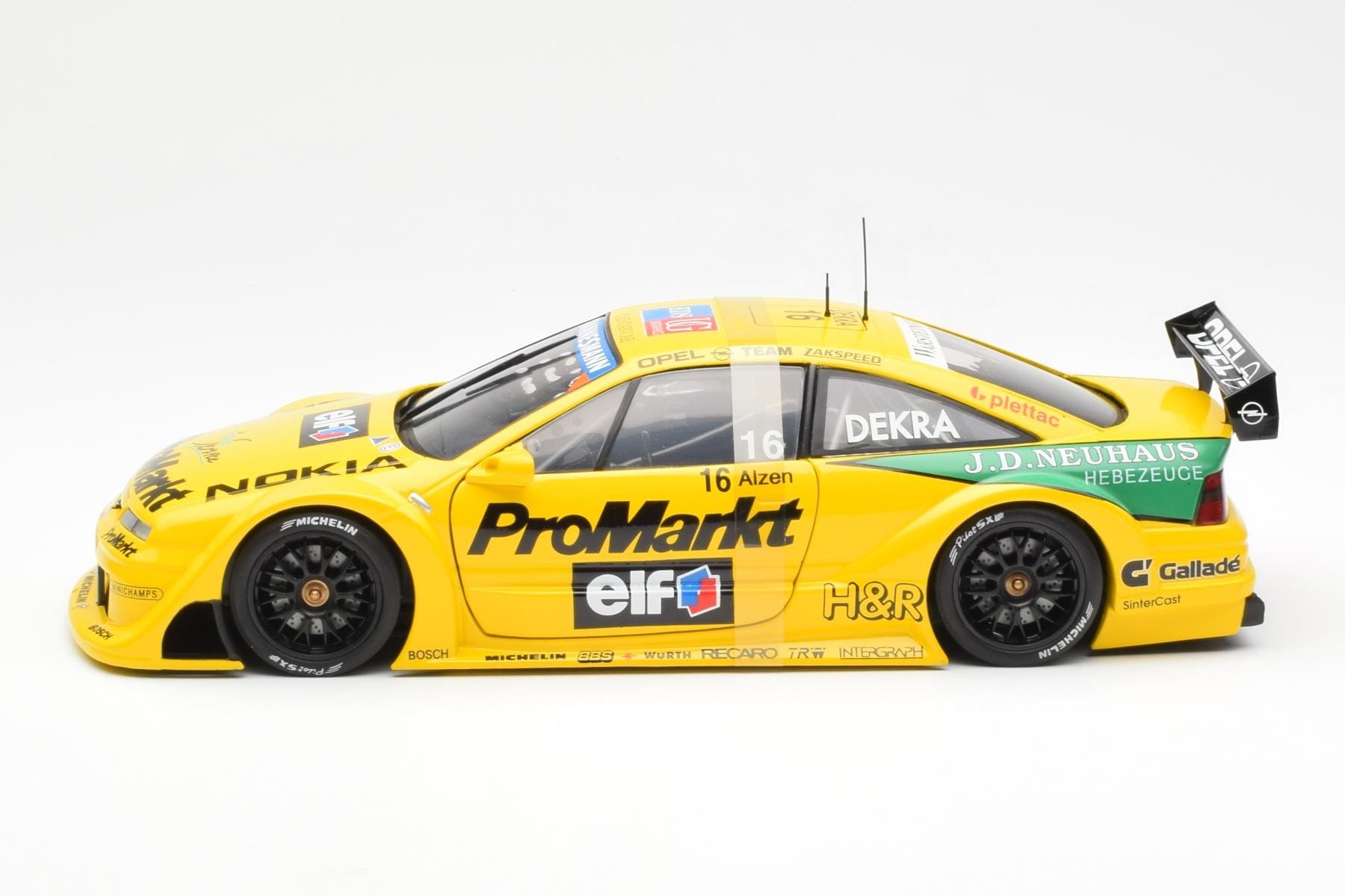Opel Calibra #16 U. Alzen ITC 1996 UT Models 1:18 180964216 Diecast - image 3 of 6