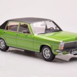 Opel Diplomat B Green Metallic MCG 1:18 MCG18337 Diecast - image 4 of 6