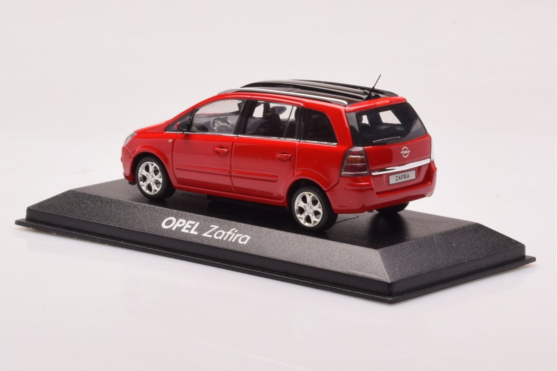 Opel Zafira B OPC Red Minichamps 1:43 400045300 Diecast - image 3 of 4