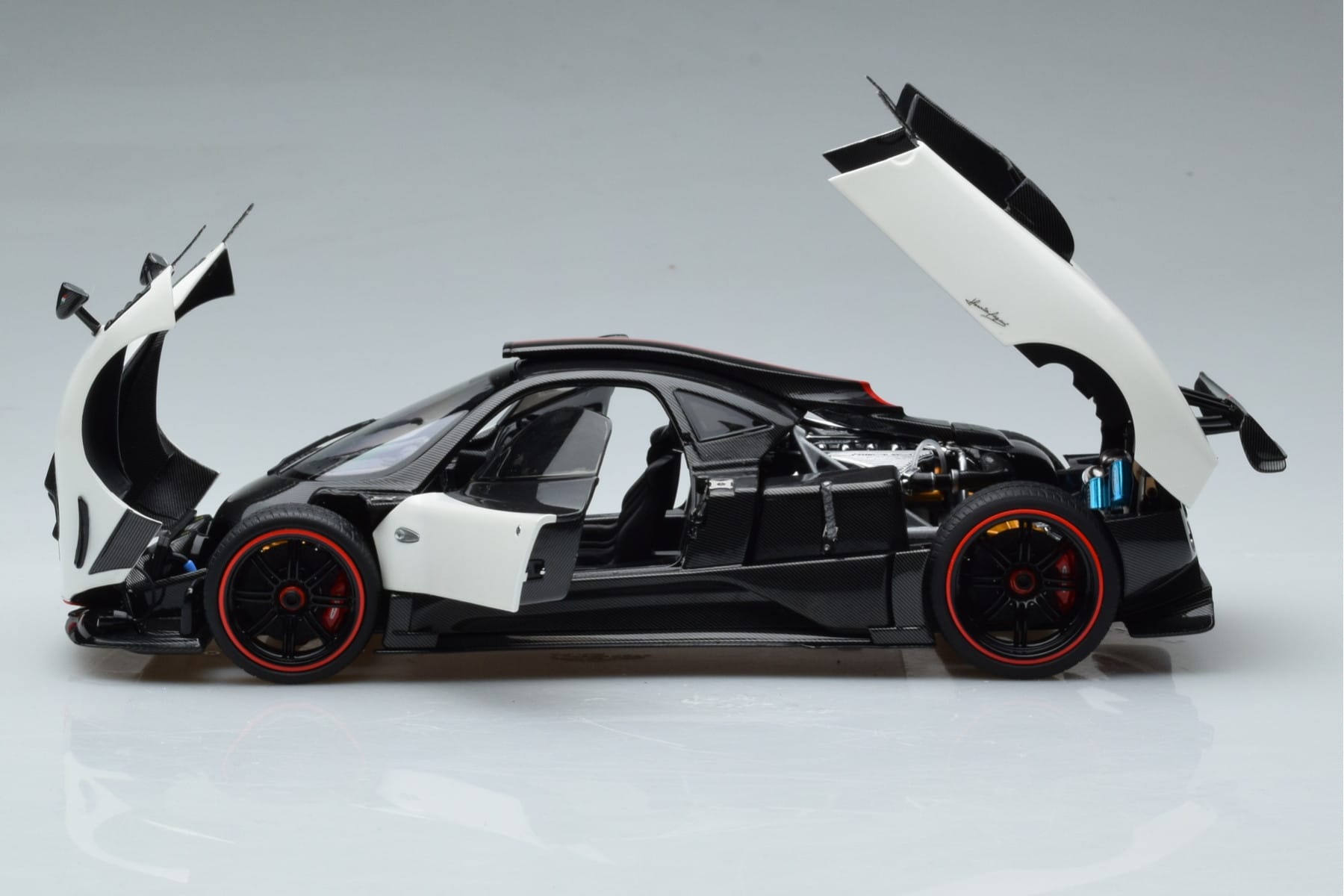 Pagani Zonda Cinque White Benny Almost Real 1:18 850601001 Diecast - image 4 of 12