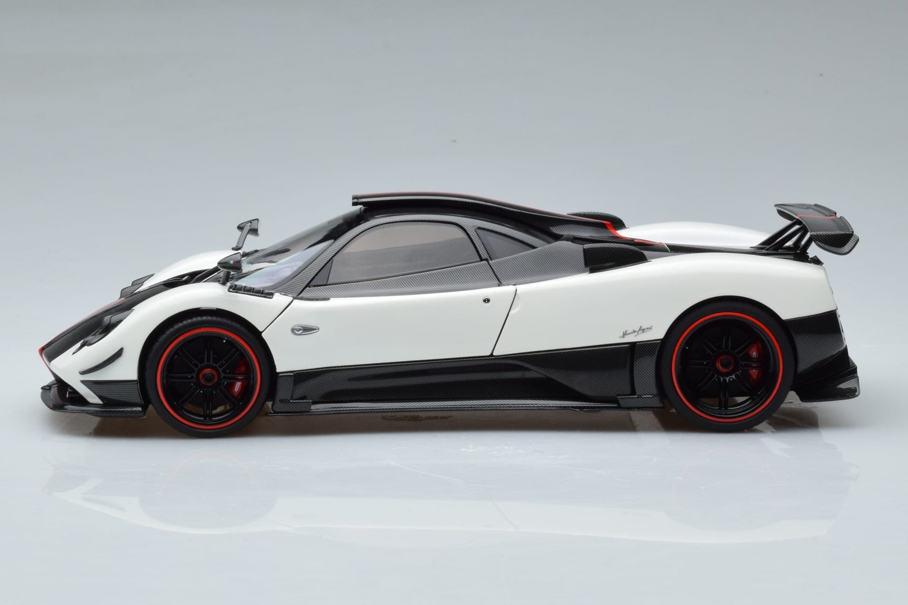 Pagani Zonda Cinque White Benny Almost Real 1:18 850601001 Diecast - image 5 of 12