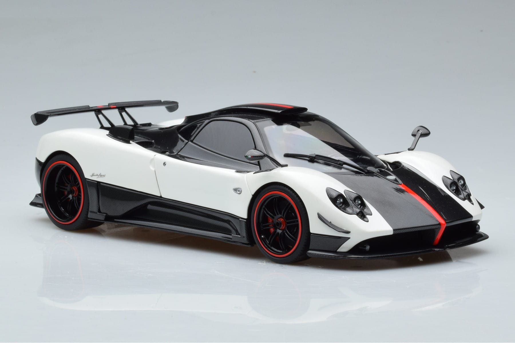 Pagani Zonda Cinque White Benny Almost Real 1:18 850601001 Diecast - image 6 of 12