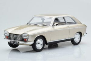 Peugeot 204 Coupe Beige Otto 1:18 OT1024 Resin