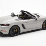 Porsche 718 Spyder Crayon Grey GT Spirit 1:18 GT436 Resin - image 2 of 6