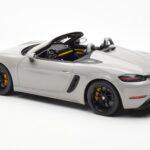 Porsche 718 Spyder Crayon Grey GT Spirit 1:18 GT436 Resin - image 5 of 6