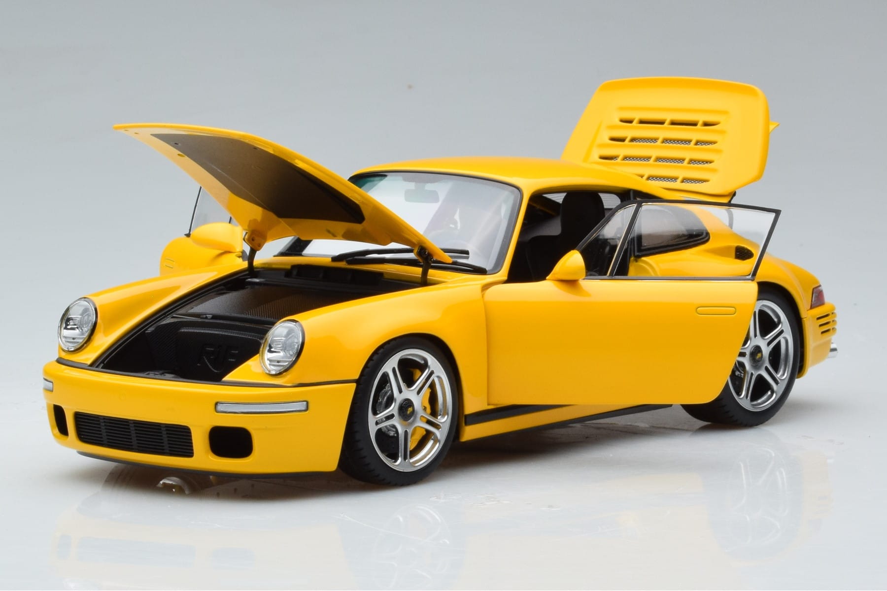 Porsche 911 964 RUF CTR Anniversary Blossom Yellow Almost Real 1:18 880301 Diecast - image 2 of 8