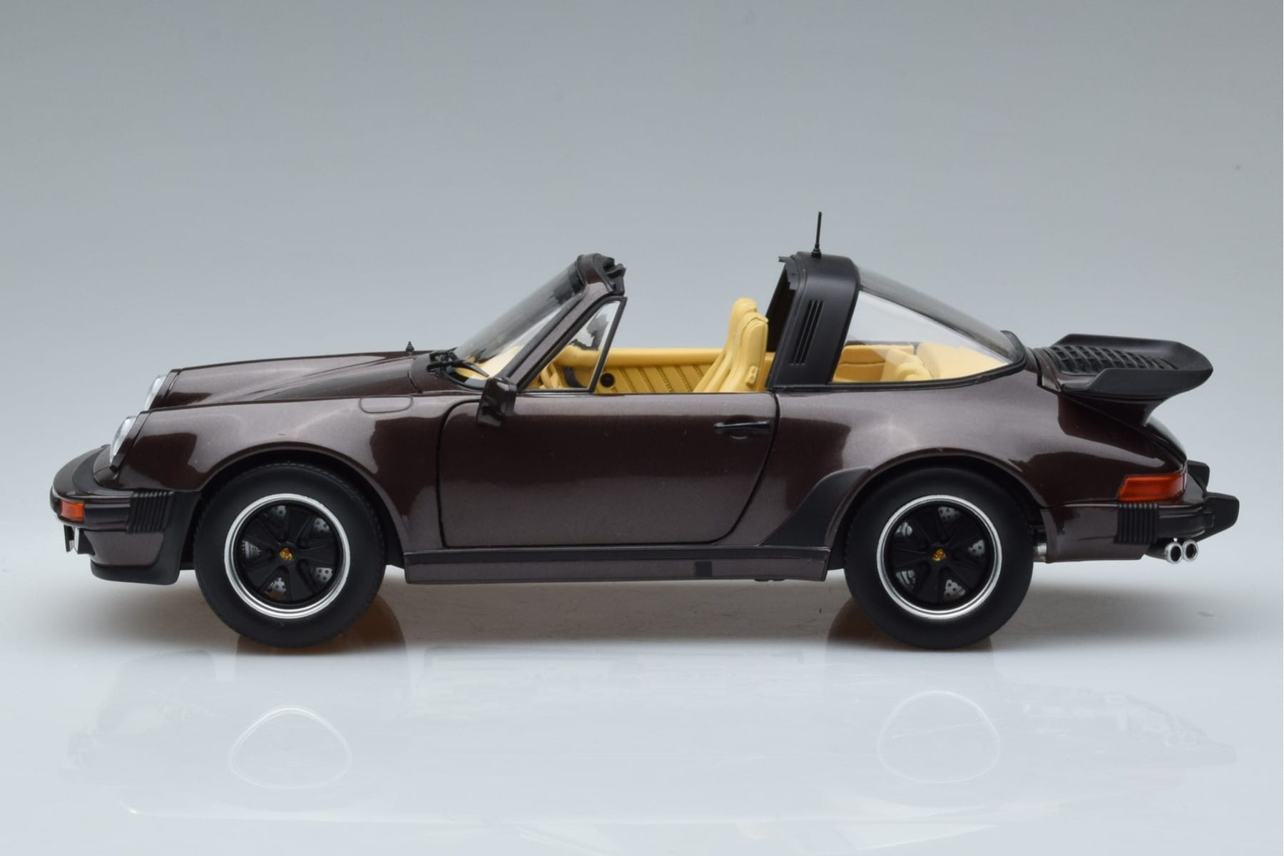 Porsche 911 964 Turbo Targa Brown Norev 1:18 187665 Diecast - image 5 of 8