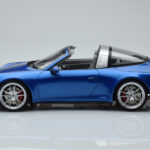 Porsche 911 991 4S Targa Blue GT Spirit 1:18 GT037 Resin - image 3 of 5