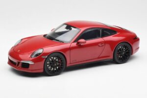 Porsche 911 991 Carrera GTS Carmine Red Schuco 1:18 450039000 Diecast