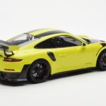 Porsche 911 991.2 GT2 RS Light Green With Black Magnesium Wheels Minichamps 1:18 155068300 Diecast - image 2 of 6