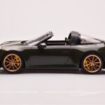 Porsche 911 992 Targa 4S Olive Green GT Spirit 1:18 GT438 Resin - image 3 of 6