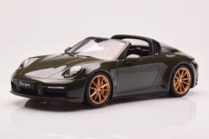 Porsche 911 992 Targa 4S Olive Green GT Spirit 1:18 GT438 Resin