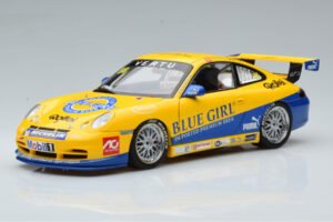Porsche 911 996 GT3 Cup #88 Macau Winner 2005 AUTOart 1:18 80574 Diecast