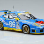 Porsche 911 996 GT3 R #6 24 Hours of Daytona GT Class Winner 2002 AUTOart 1:18 80273 Diecast - image 5 of 7
