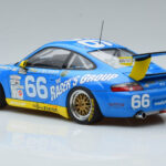 Porsche 911 996 GT3 R #6 24 Hours of Daytona GT Class Winner 2002 AUTOart 1:18 80273 Diecast - image 6 of 7