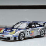 Porsche 911 996 GT3 RSR #71 A. Job 2005 AUTOart 1:18 80583 Diecast - image 7 of 7
