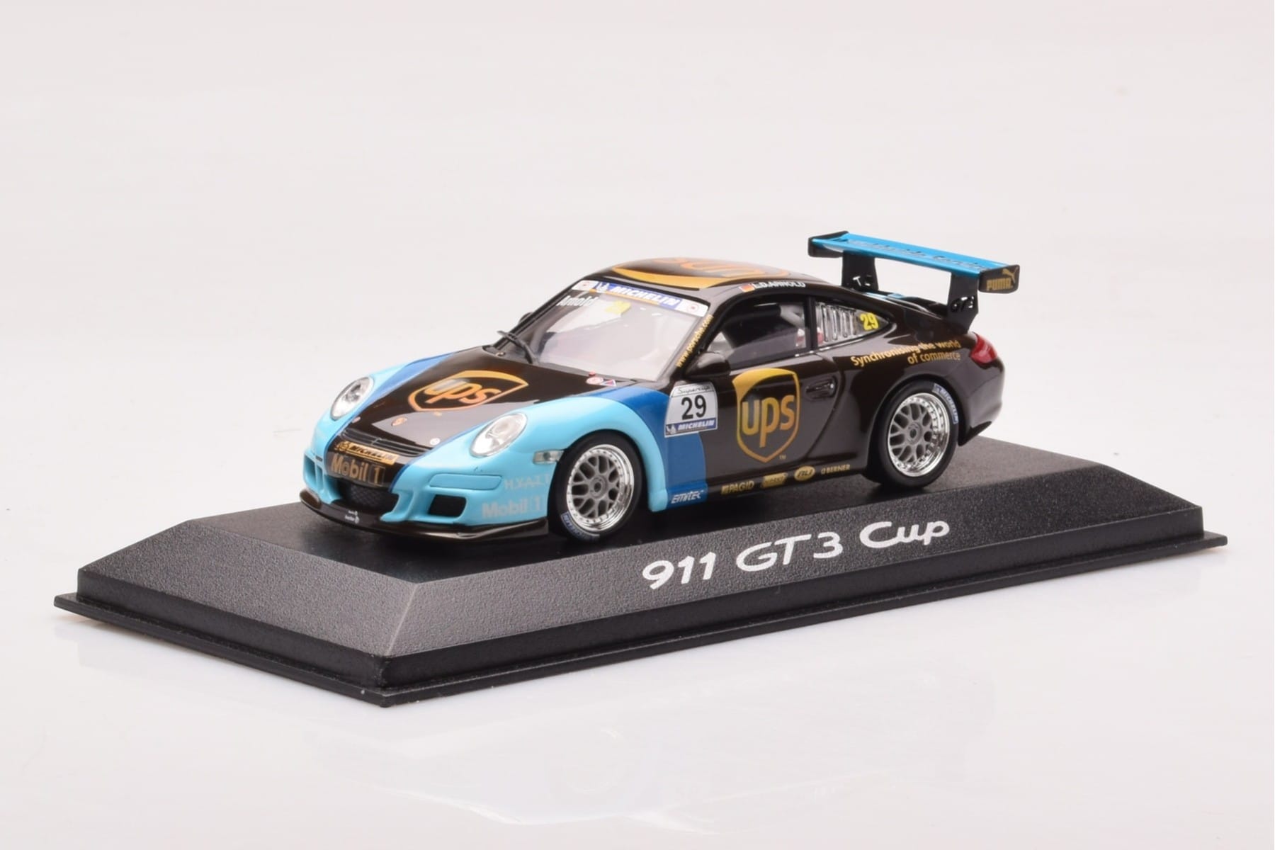 Porsche 911 997 GT3 Cup #29 UPS 2006 Minichamps 1:43 WAP02012117 Diecast - image 2 of 4