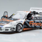 Porsche 911 997 GT3 Cup #33 M. Marsh Carrera Cup Asia 2006 AUTOart 1:18 80782 Diecast - image 2 of 7