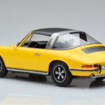 Porsche 911 E Targa Norev 1:18 187643 Diecast - image 6 of 7